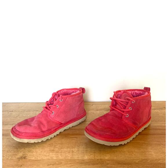 UGG Women's Neumel Chukka Boot Strawberry Sorbet Suede Shearling Size 8 Red - Picture 3 of 8